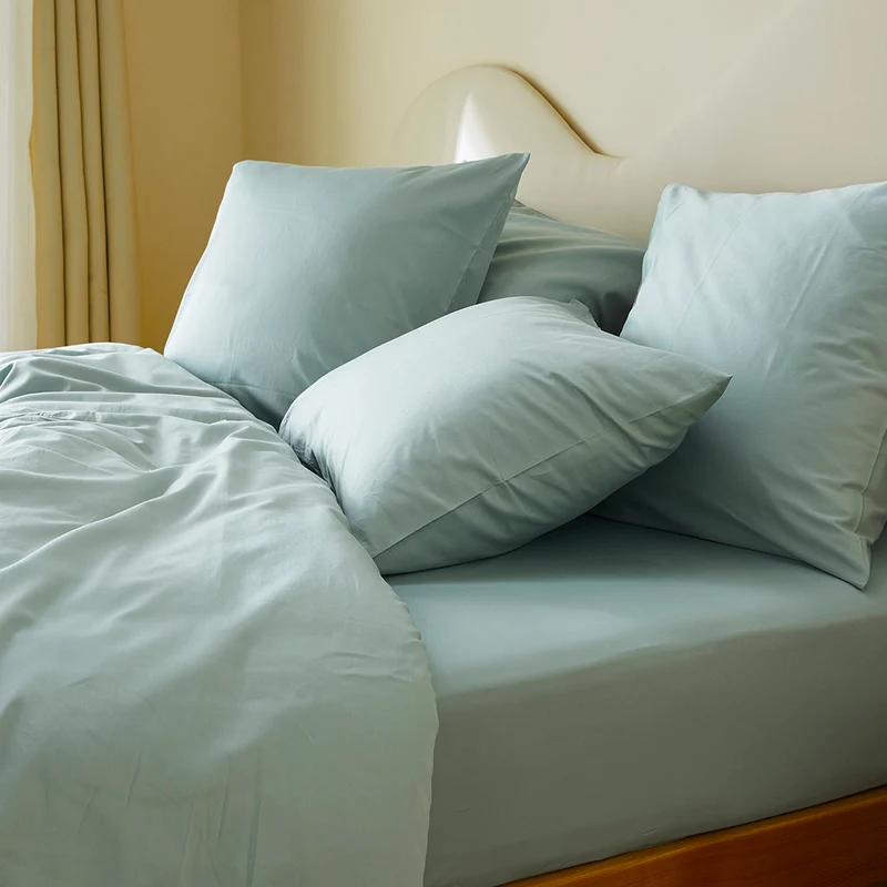 La taie d'oreiller en satin de coton bio