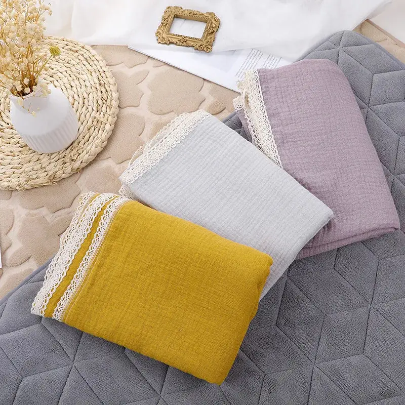 Couverture Bebe Dentelle