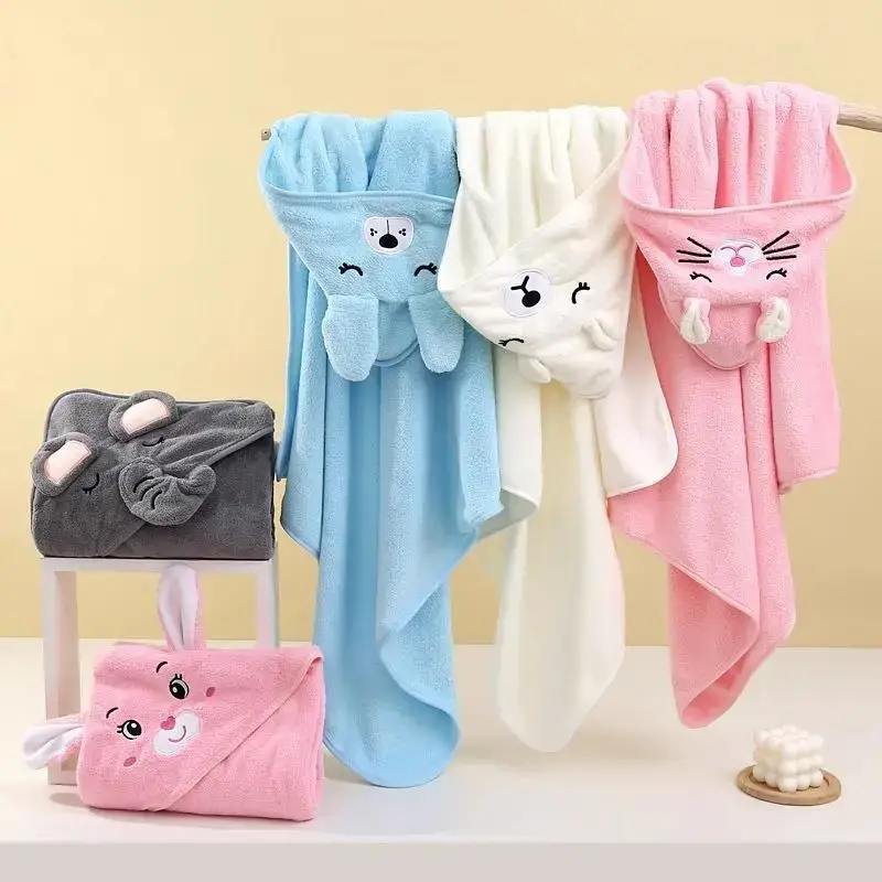 Couverture a Capuche Bebe