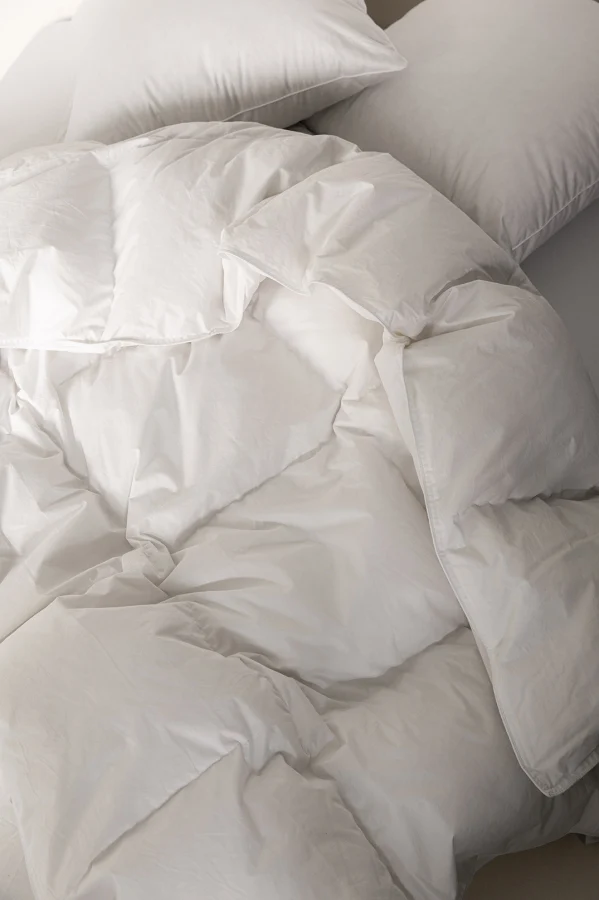 Couette Naturelle en Duvet et Plumes