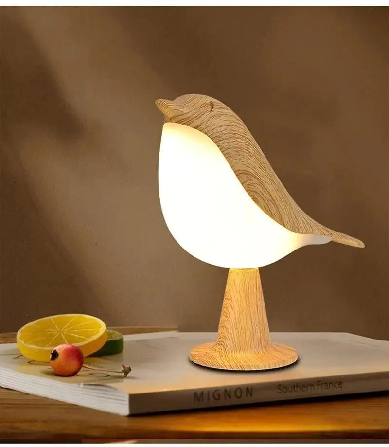 Lampe LED Oiseau En Bois
