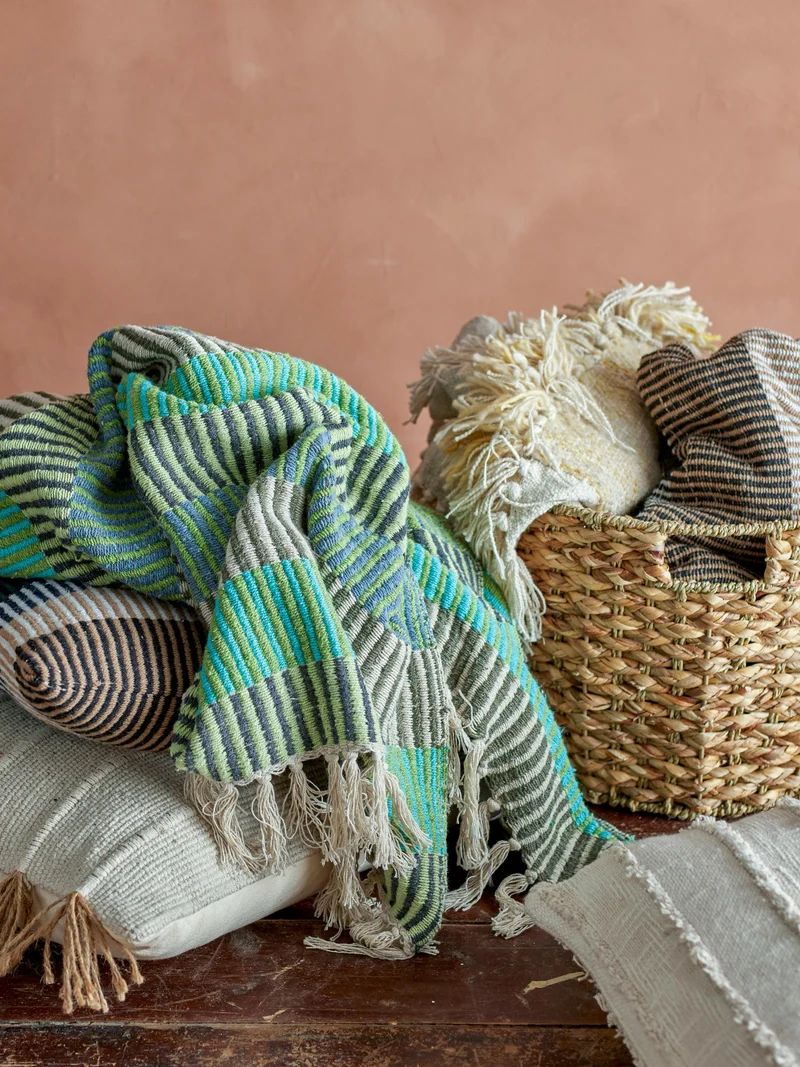 Isnel plaid i genanvendt bomuld, grønne striber – Creative Collection