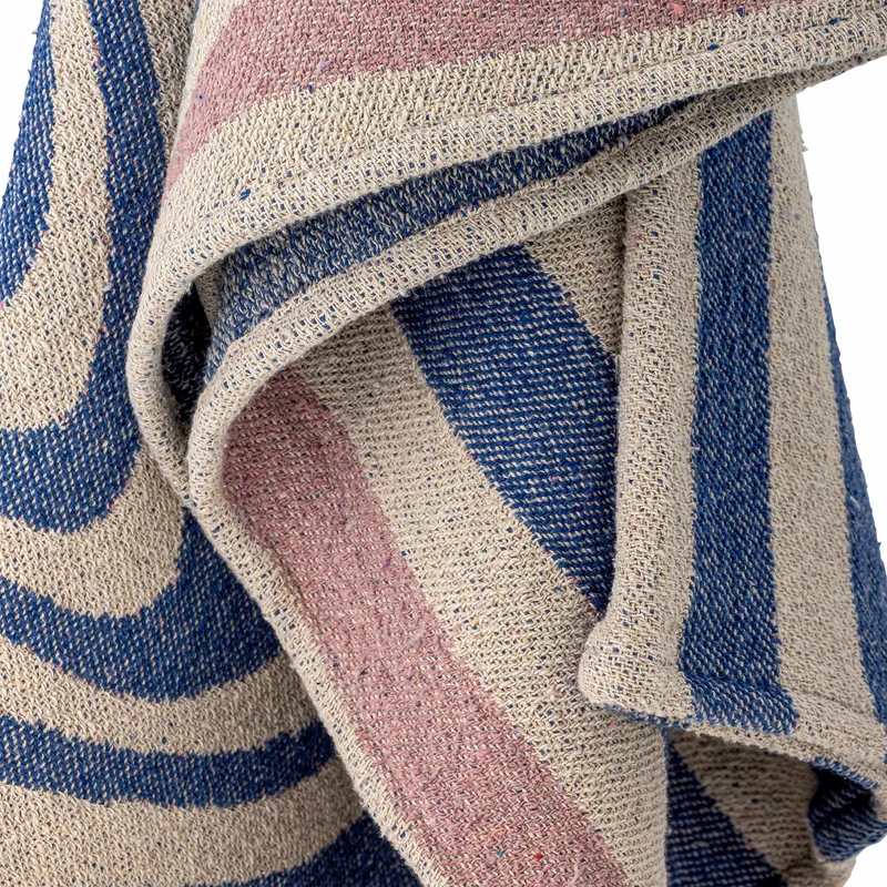 Arlie plaid i genanvendt bomuld, blå – Bloomingville