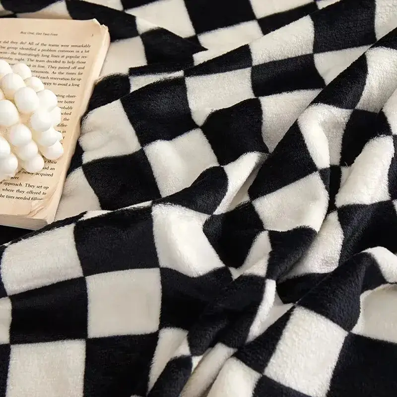 Couverture Carreaux Noir et Blanc