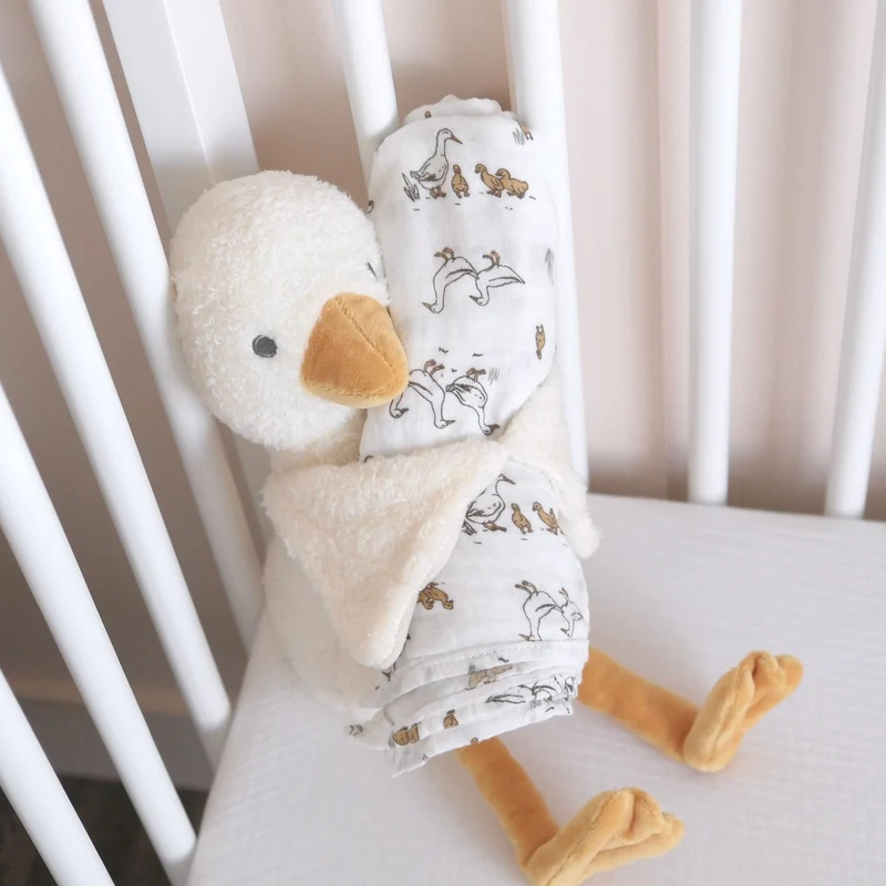 Couverture Et Peluche Canard