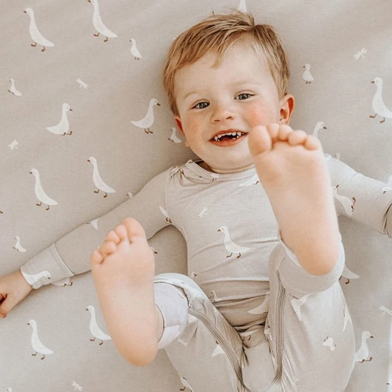 Drap Contour Bambou pour Lit de Bébé - Oies