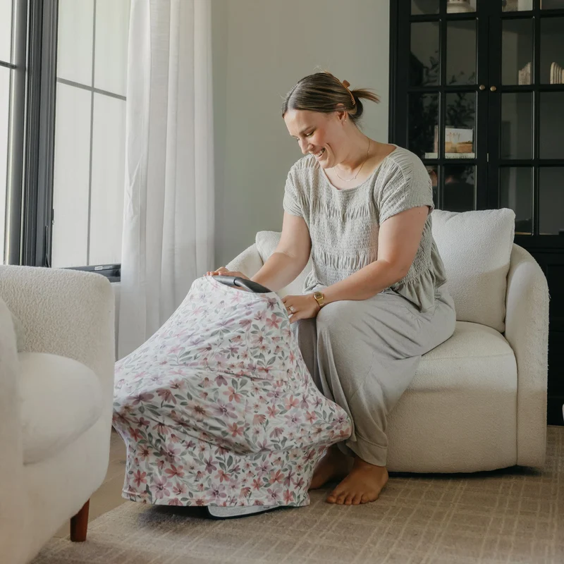 Housse 5-en-1 Multi-Usage et Foulard d'Allaitement - Natalie