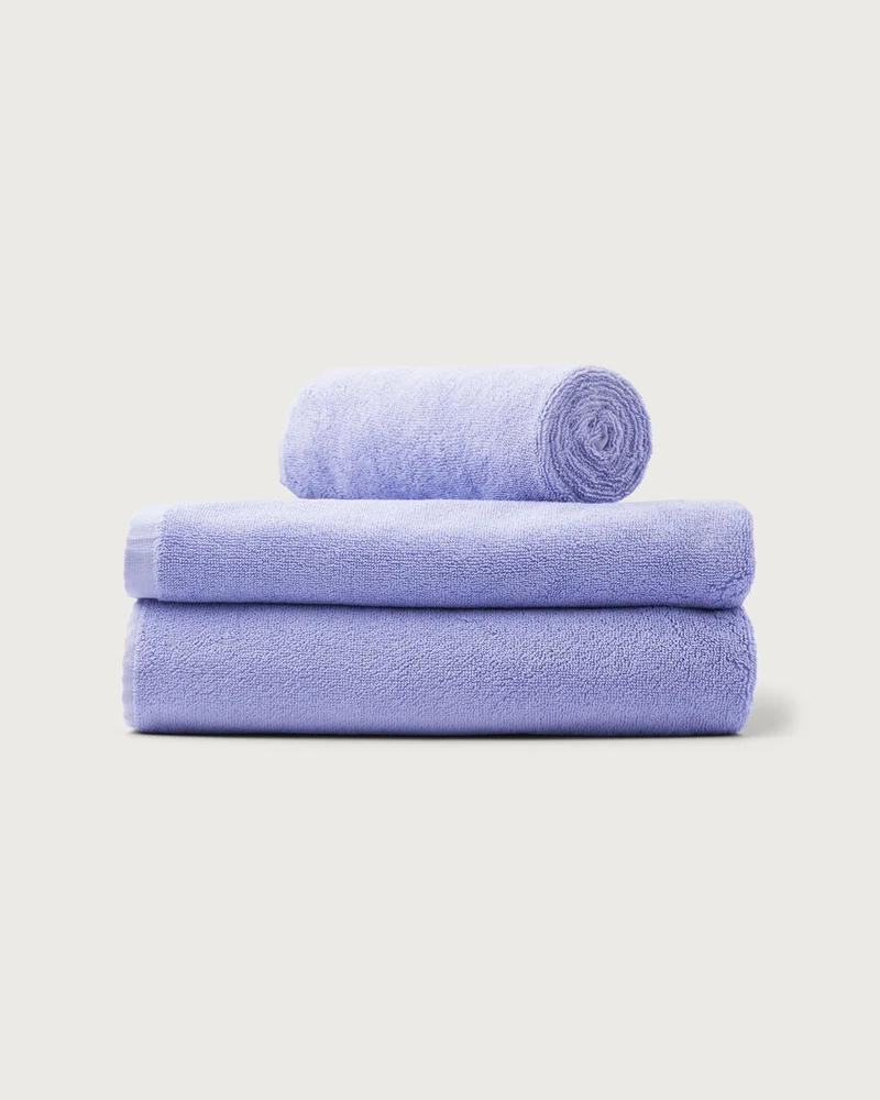 Naram badelagen 100×150 cm i økologisk bomuld, lavender blue – Bongusta