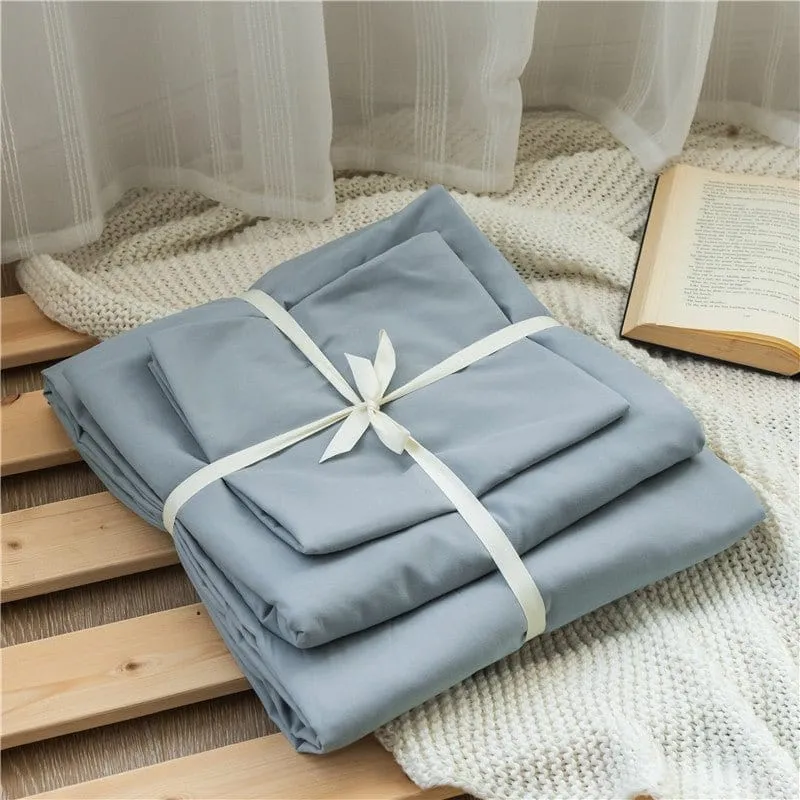 Bleu ciel - Drap housse / Housse de couette / 2 taies d'oreiller