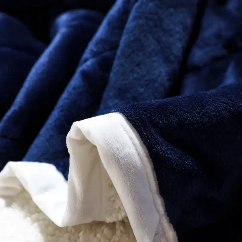 Couverture Polaire Bleu Calin