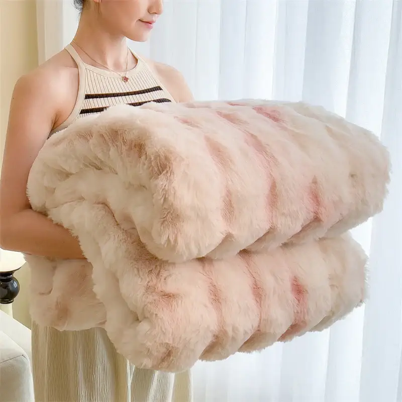 Couverture Fourrure Rose