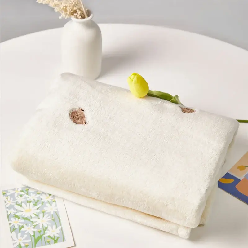 Couverture Beige Bébé