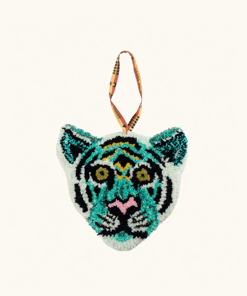 Lille Admiral tiger tæppe i uld – Doing Goods