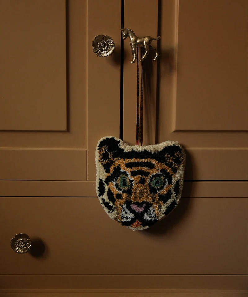 Lille tiger tæppe i uld – Doing Goods