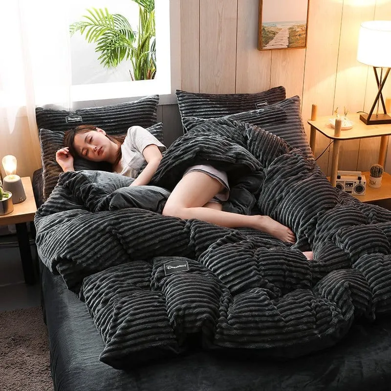 Noir Velours - Drap housse / Housse de couette / Taies d'oreiller