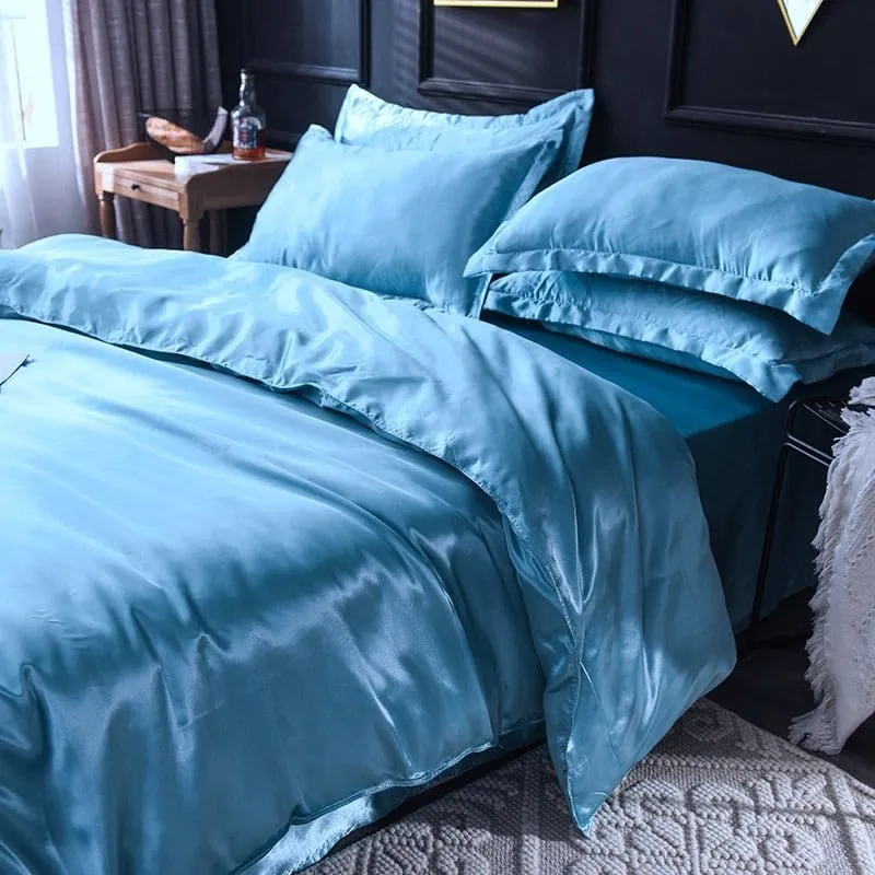 Bleu ciel type satin - Drap housse / Housse de couette / 2 taies d'oreiller