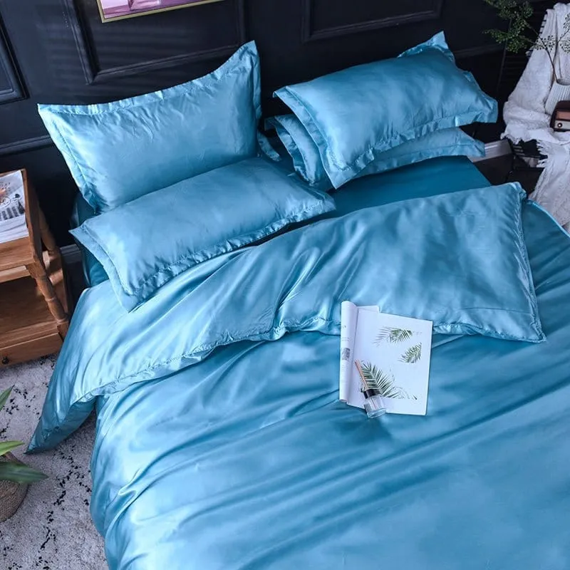 Bleu ciel type satin - Drap housse / Housse de couette / 2 taies d'oreiller