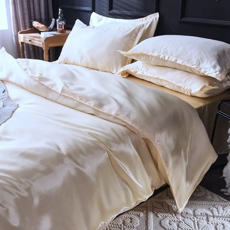 Beige clair type satin - Drap housse / Housse de couette / 2 taies d'oreiller