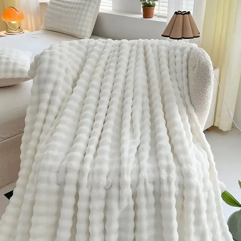 Couverture Fausse Fourrure