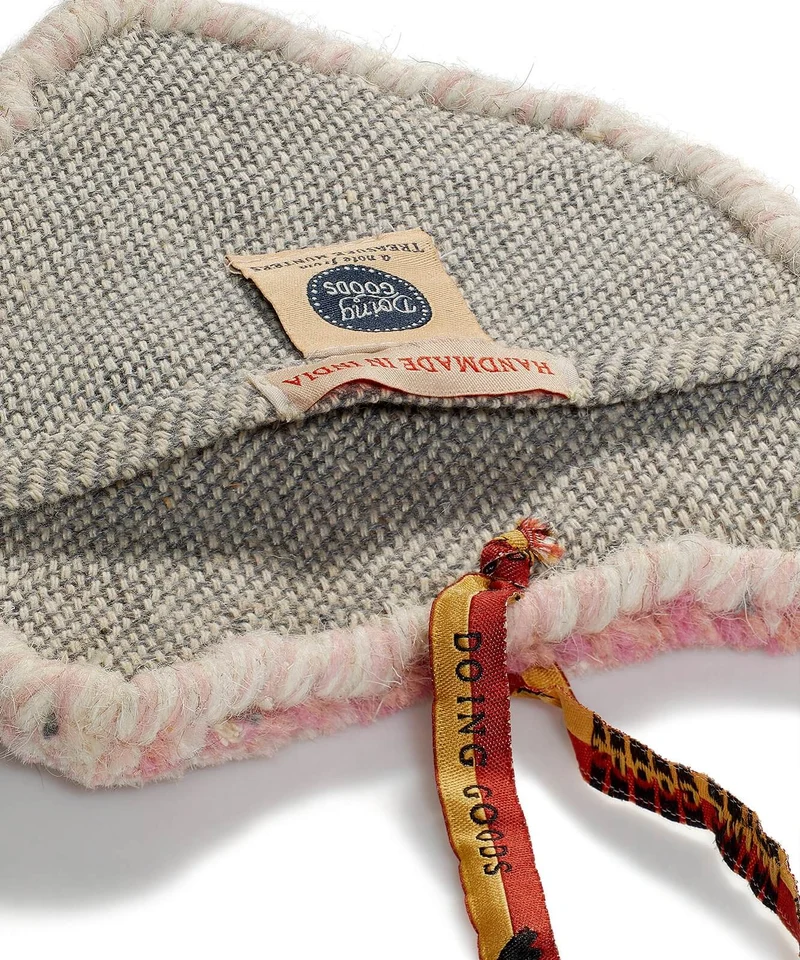 Lille pink leopard tæppe i uld – Doing Goods