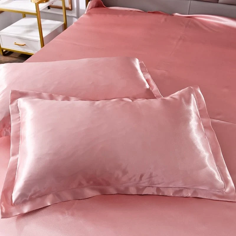 Rose pêche type satin - Drap housse / Housse de couette / 2 taies d'oreiller