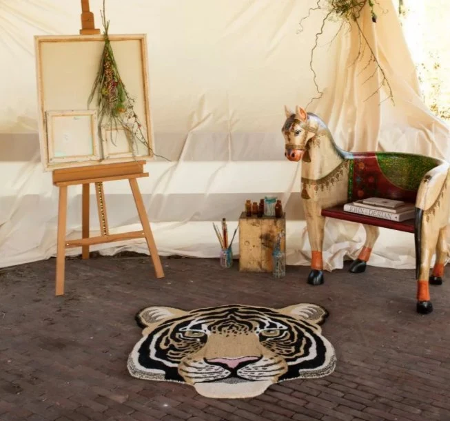 Tigerhoved tæppe i uld – Doing Goods