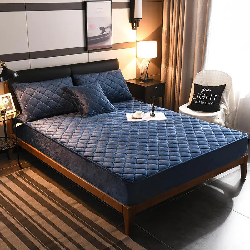 Housse de Matelas Velours Moderne VELZIO
