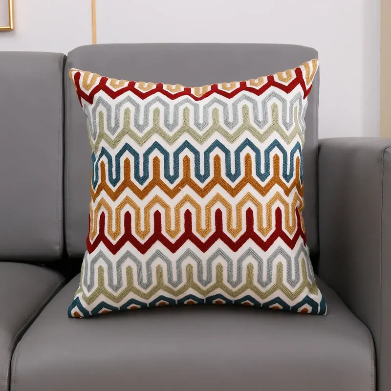 Housse de Coussin Broderie TOUVEL