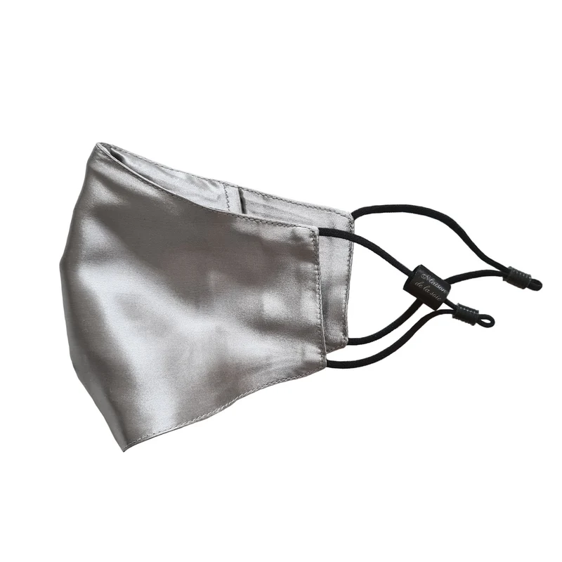 Masque de protection en soie