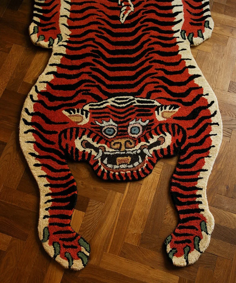 Santana tiger tæppe i uld – Doing Goods