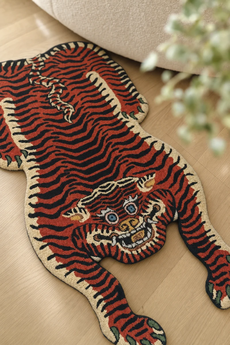 Santana tiger tæppe i uld – Doing Goods