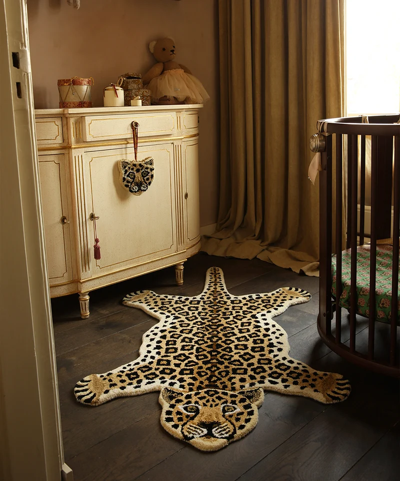 Leopard tæppe i uld – Doing Goods