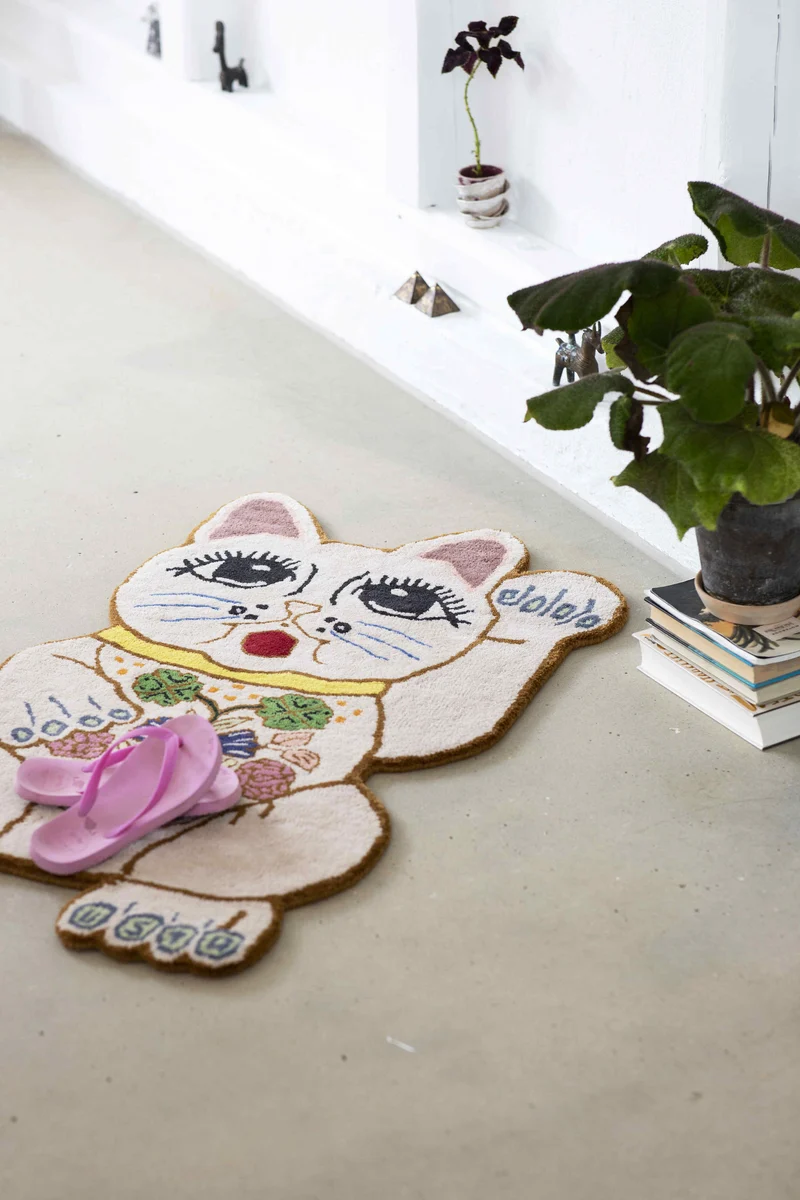 Lucky cat tæppe i uld – Bongusta