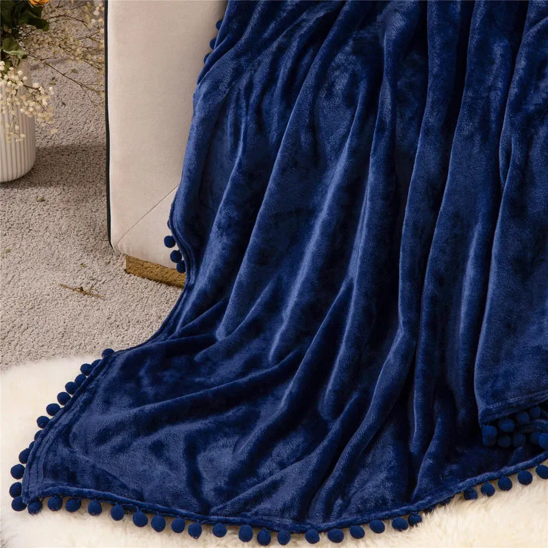 Plaid Canapé en Flanelle Bleu à Pompons