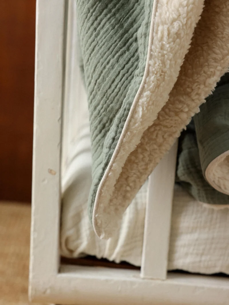 Couverture bébé personnalisée VERT SAUGE