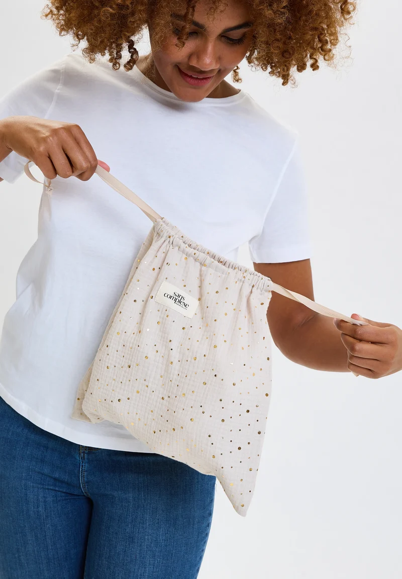 Pochette cadeau dorée