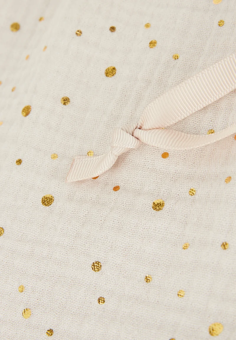 Pochette cadeau dorée