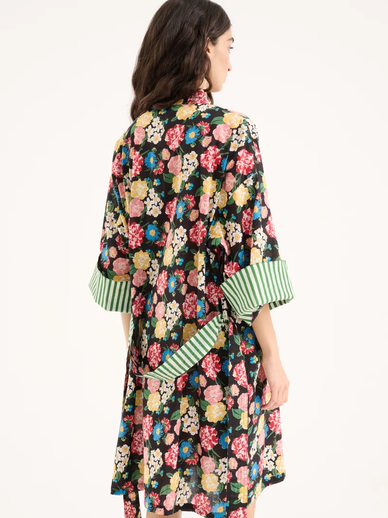 Kimono court