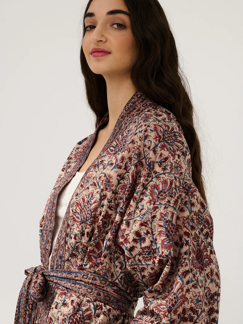 Kimono court