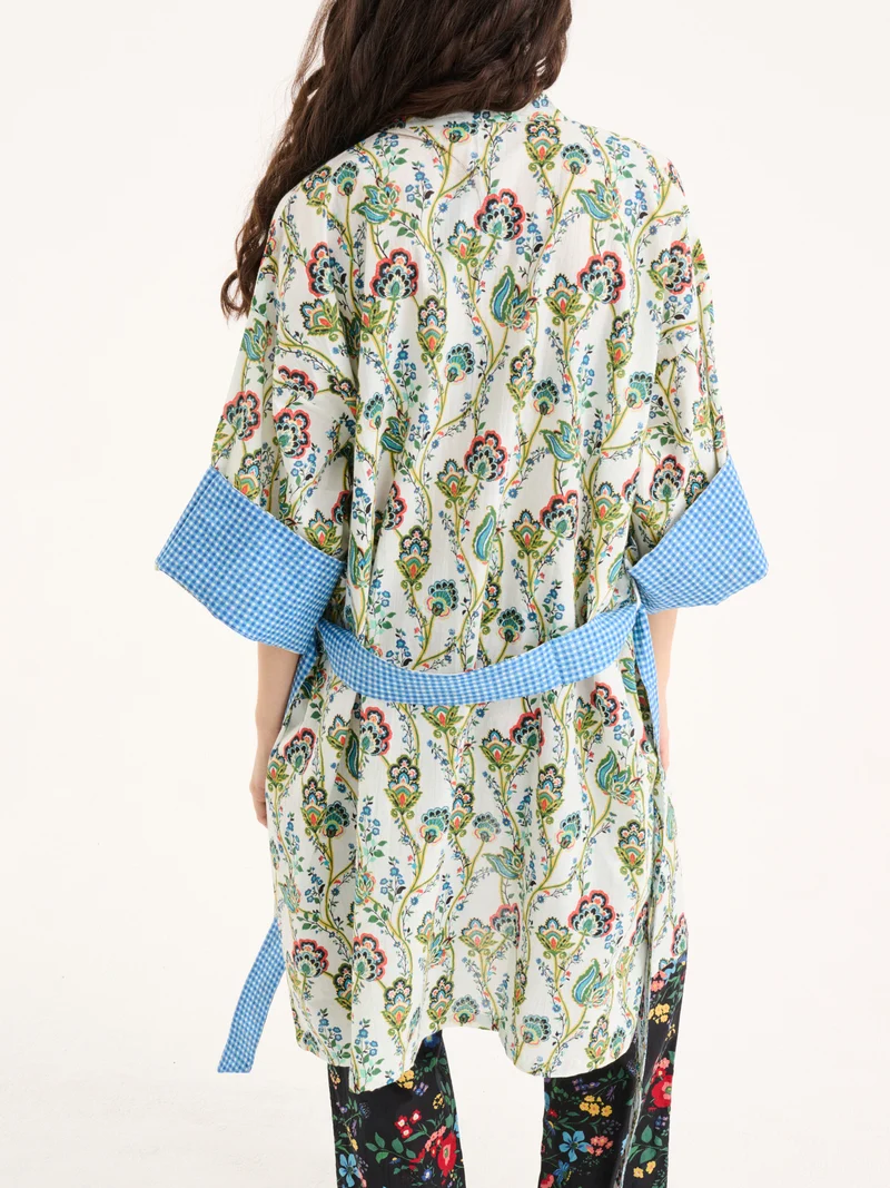 Kimono court