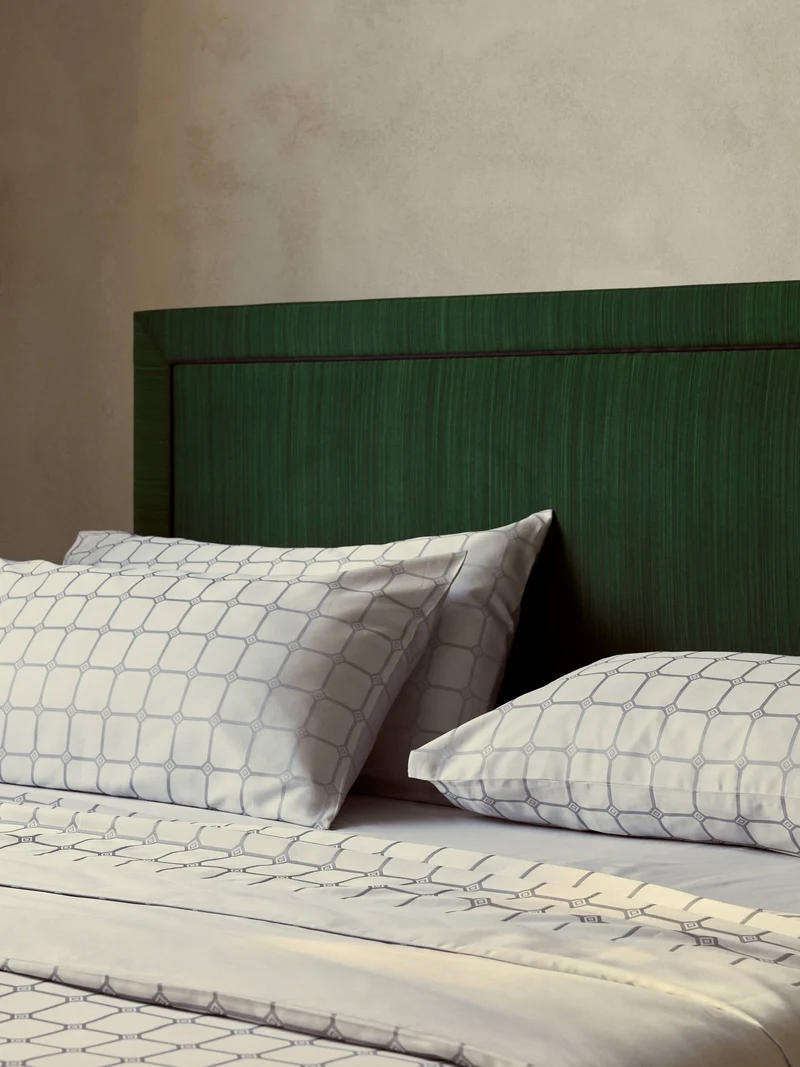 The Trellis Luxury Pillowcase - Silver