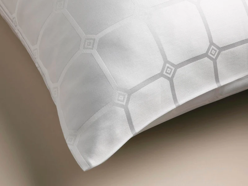 The Trellis Luxury Duvet Cover - White