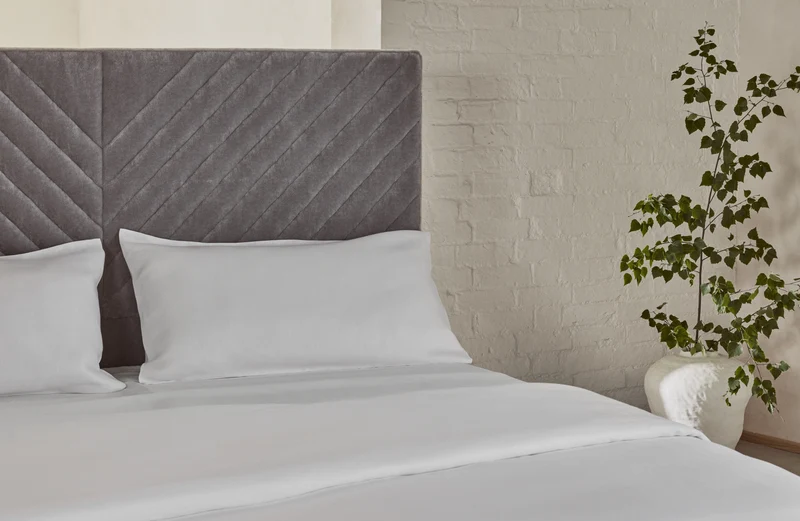 The Herringbone Duvet Cover - White