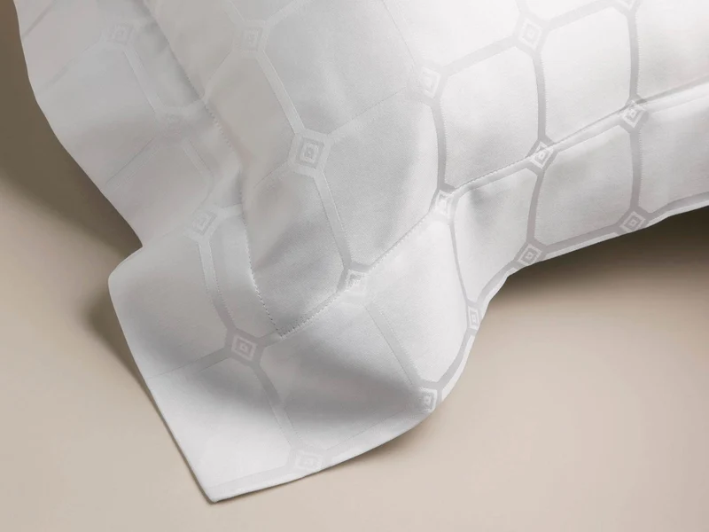 The Trellis Luxury Duvet Cover - White