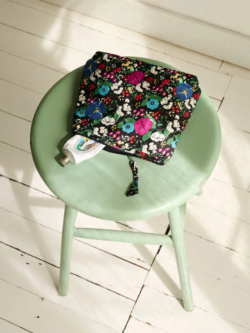 Trousse de toilette matelassée