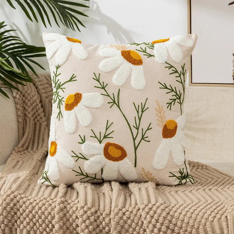 Housse de Coussin Brodée FLEURIA