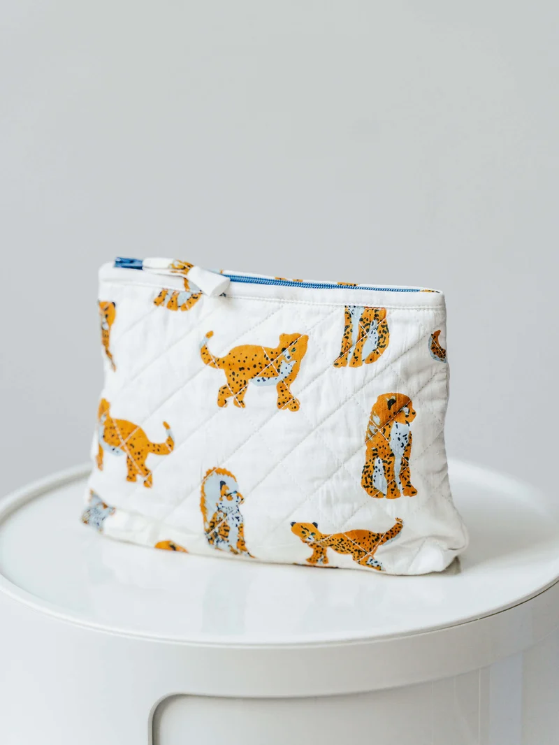 Trousse de toilette matelassée