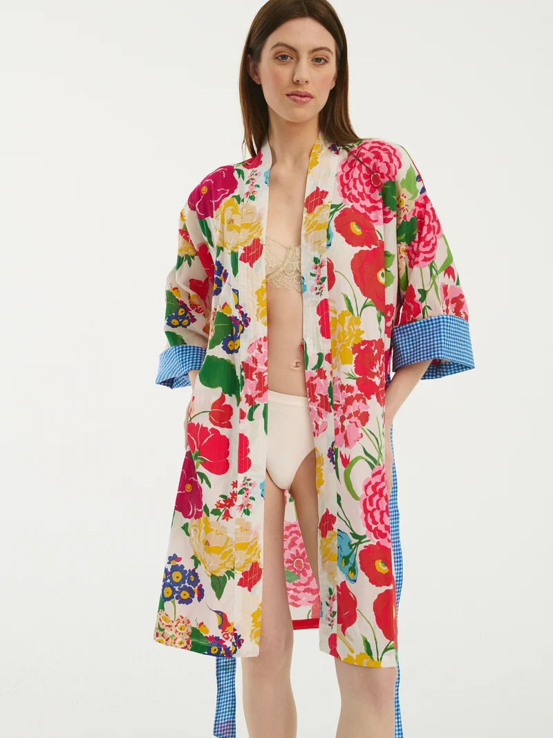 Kimono court