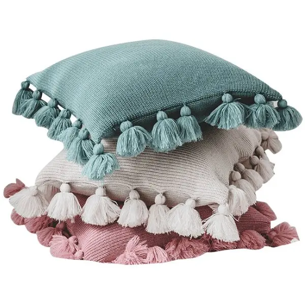 Housse de coussin tricotée bohème avec franges